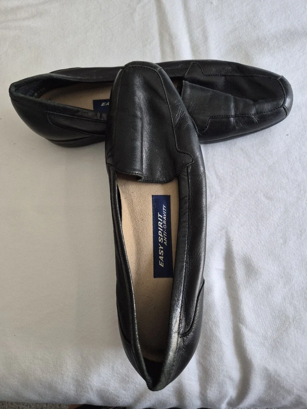Easy Spirit classic black